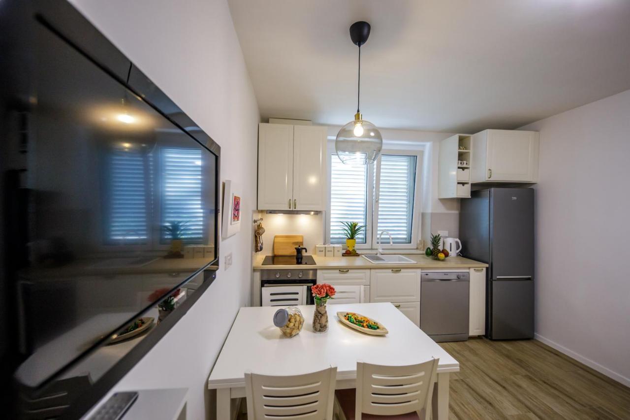 Lucy Lu Apartment Dubrovnik Bagian luar foto